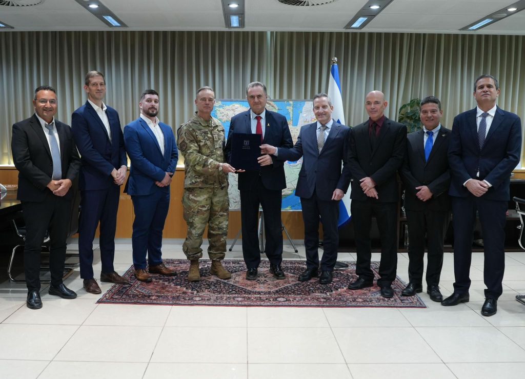 Israel Signs Multi-Billion-Dollar Contract to Boost Iron Dome&nbsp;Production